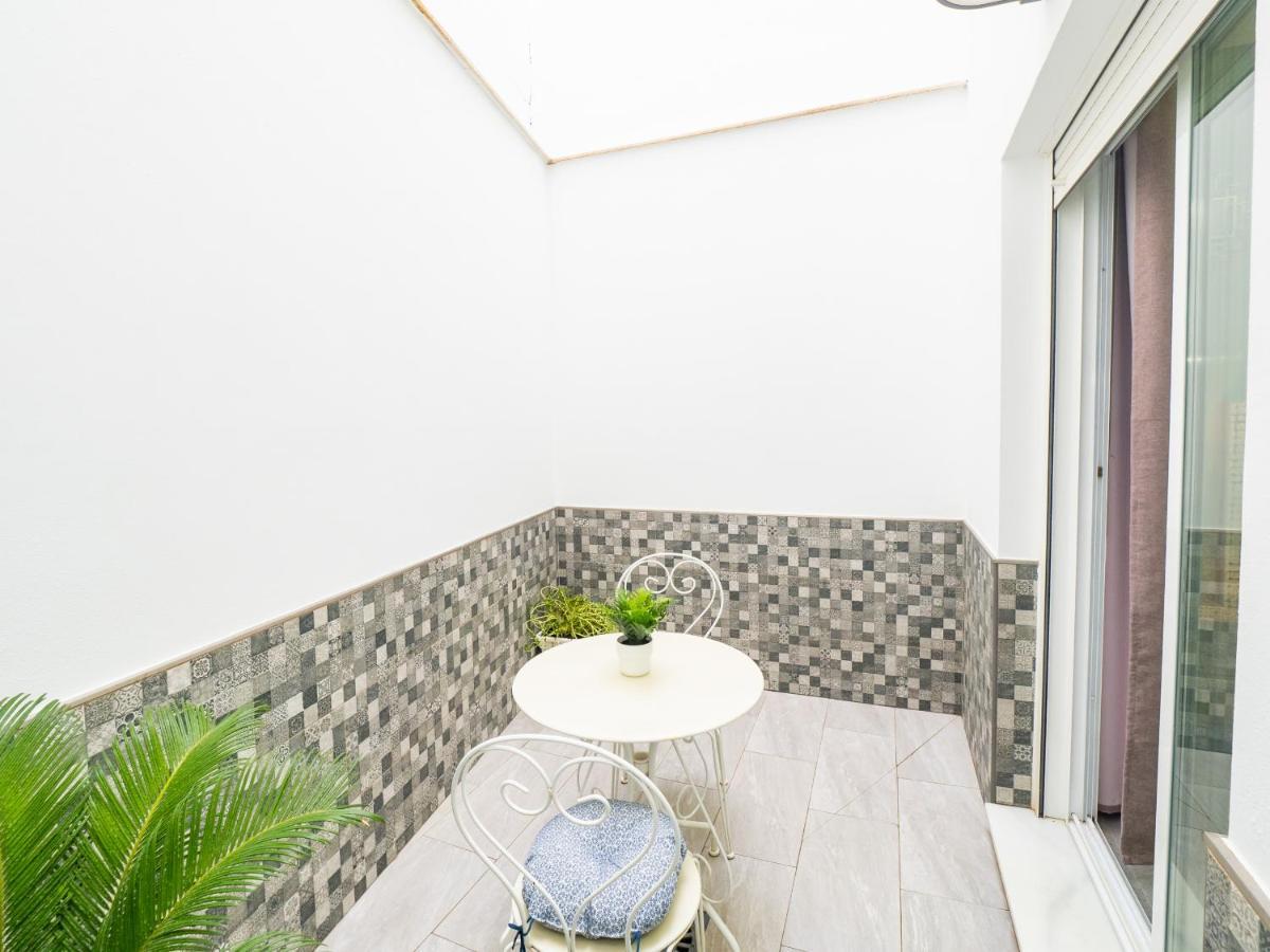 Cubo'S Boutique Urban Deluxe Apartman Alhaurín el Grande Kültér fotó